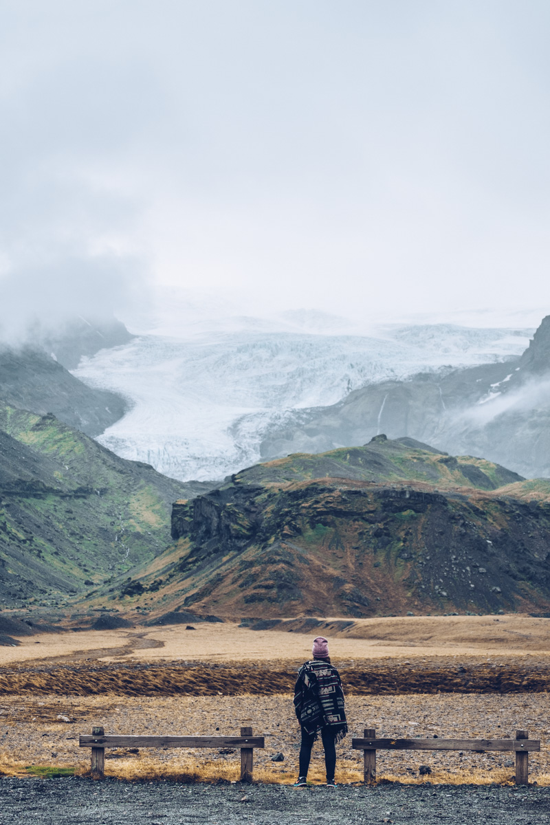 Refuse to hibernate islande audrey face au glacier