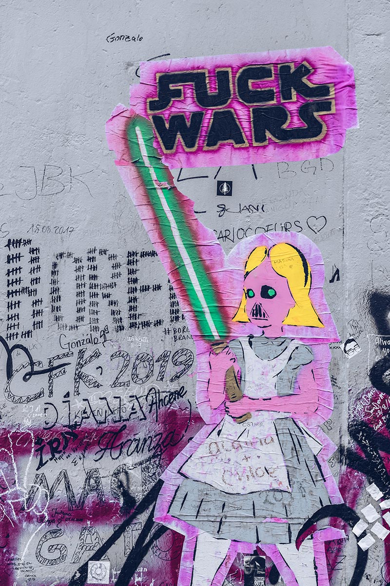 Refuse to hibernate Berlin East Side Gallery fuck wars
