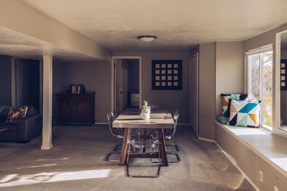 Refuse to hibernate Salt Lake City Airbnb salon