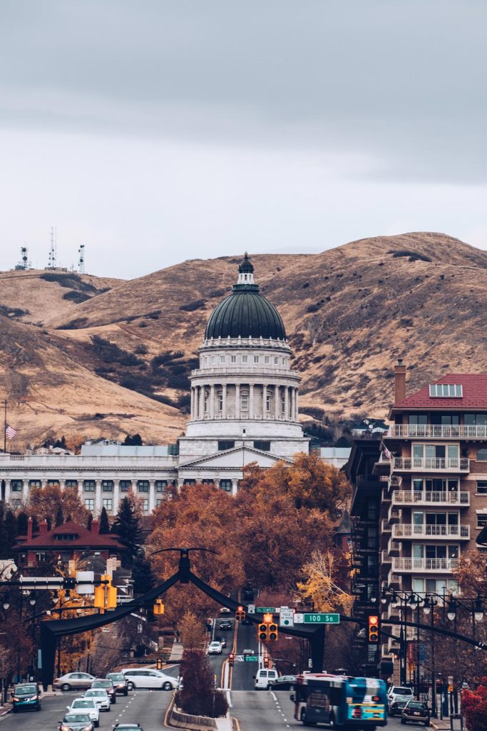 Refuse to hibernate Salt Lake City Capitol depuis centre-ville