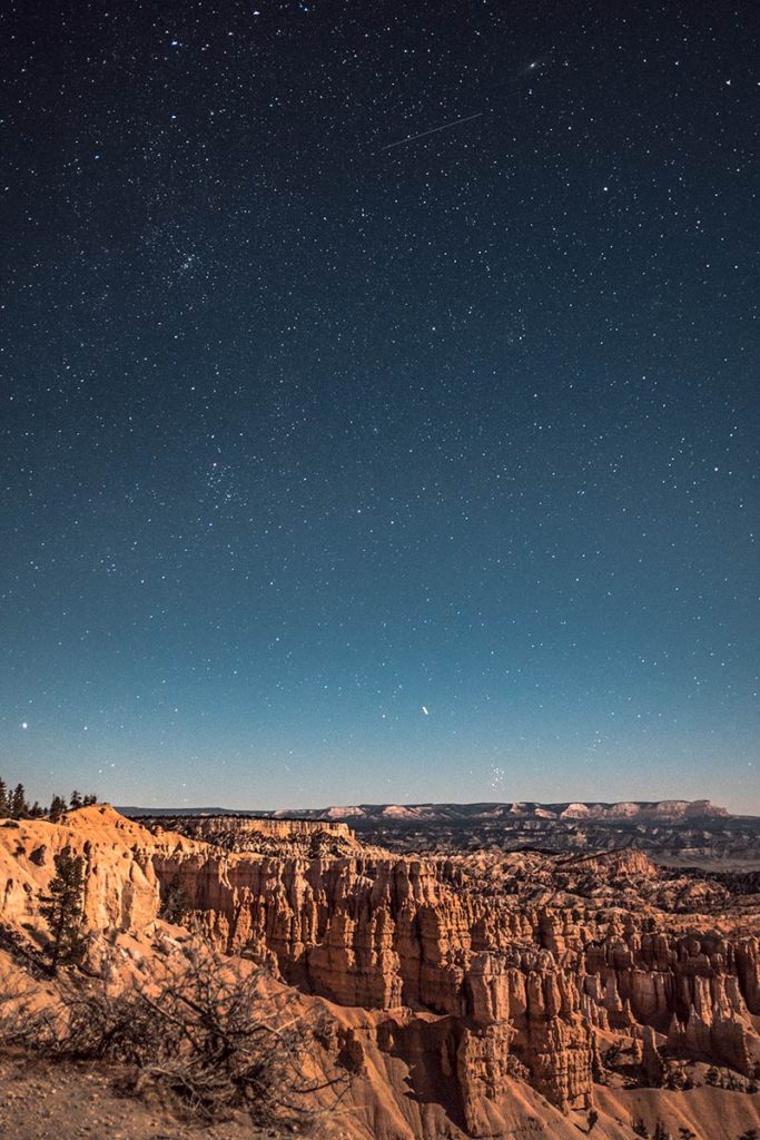 Utah Bryce Canyon Inspiration point lever de soleil ciel étoilé Refuse to hibernate