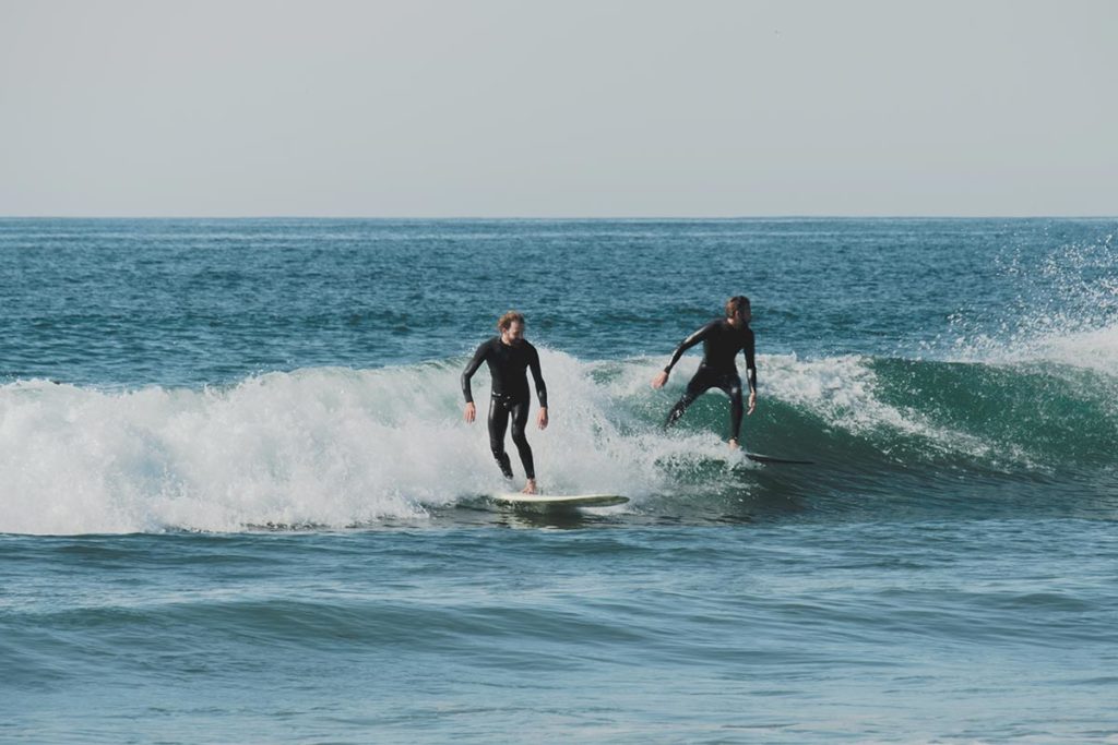 Los Angeles refuse to hibernate Venice Beach surfeurs