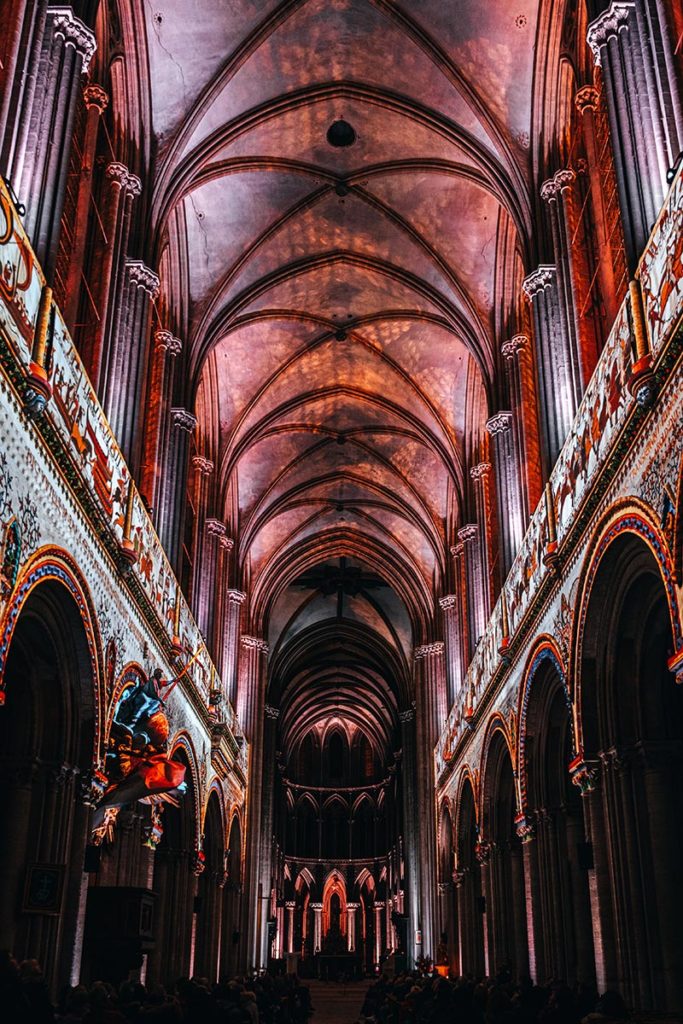 Spectacle la cathédrale de Guillaume le Conquérant Bayeux Refuse to hibernate