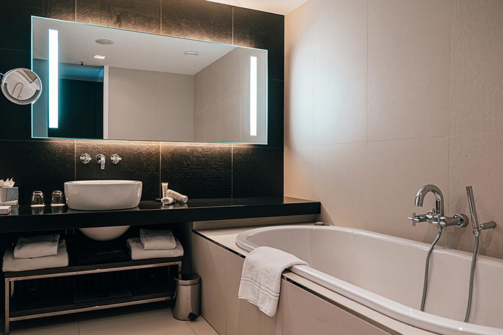 Hôtel InterContinental salle de bain Marseille Refuse to hibernate