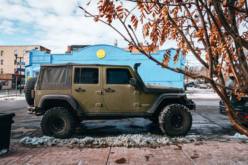 quartier Inglewood Jeep Wrangler Calgary Refuse to hibernate